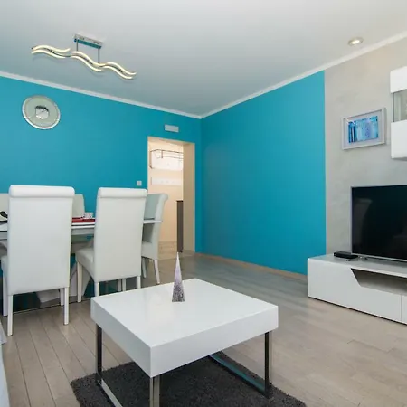 Apartment Marin *