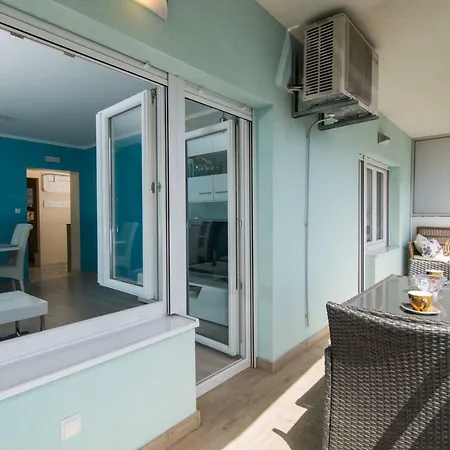 Apartment Marin *